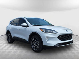 Used 2022 Ford Escape SEL w/ Technology Package image 1