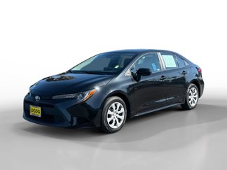 Used 2021 Toyota Corolla LE image 1