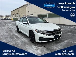 Used 2024 Volkswagen Jetta SE w/ Panoramic Sunroof Package image 1