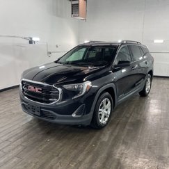 Used 2018 GMC Terrain SLE w/ Driver Convenience Package image 1