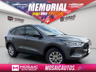 New 2025 Ford Escape Active w/ Cold Weather Package image 1
