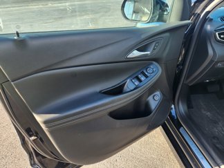 Used 2022 Buick Encore GX Select w/ Experience Buick Package image 1