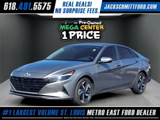 Used 2023 Hyundai Elantra SEL w/ Convenience Package image 1