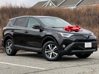 Used 2018 Toyota RAV4 XLE image 1