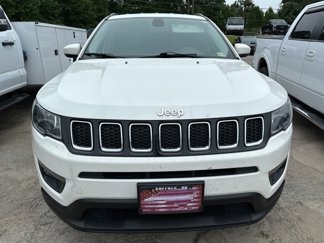 Used 2017 Jeep Compass Latitude w/ Popular Equipment Group image 1