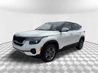 Used 2022 Kia Seltos LX image 1