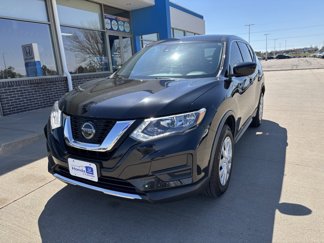 Used 2020 Nissan Rogue S image 1