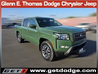Used 2022 Nissan Frontier SV image 1