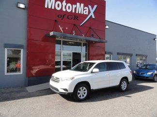Used 2013 Toyota Highlander 4WD image 1