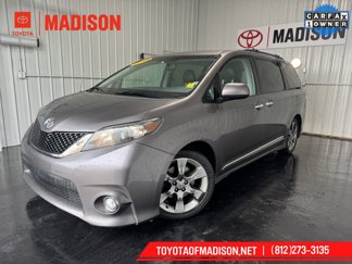 Used 2014 Toyota Sienna SE image 1