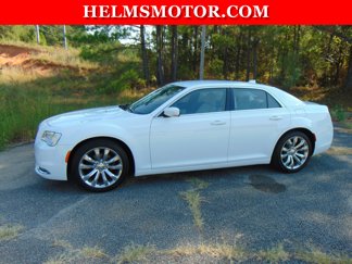Used 2019 Chrysler 300 Touring L w/ Quick Order Package 22F image 1