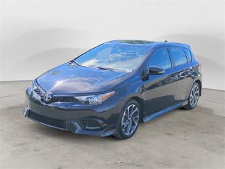 Used 2018 Toyota Corolla iM image 1