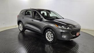 Used 2020 Ford Escape SE image 1