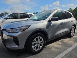 Used 2023 Ford Escape Active image 1