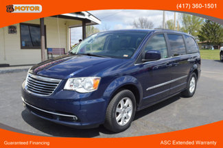 Used 2012 Chrysler Town & Country Touring w/ Entertainment Group #1 image 1