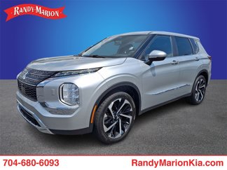 Used 2022 Mitsubishi Outlander ES image 1