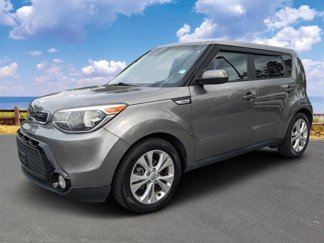 Used 2016 Kia Soul + image 1