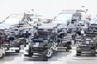 Used 2024 Toyota Tacoma SR5 image 1