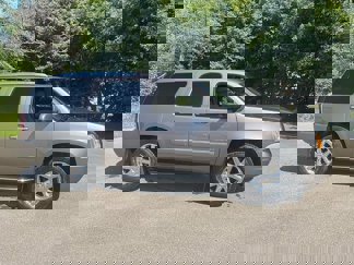 Used 2014 GMC Yukon Denali image 1