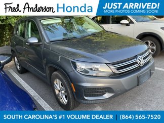 Used 2014 Volkswagen Tiguan S image 1