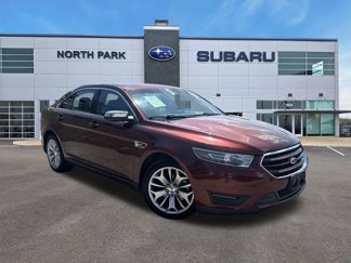 Used 2015 Ford Taurus Limited image 1