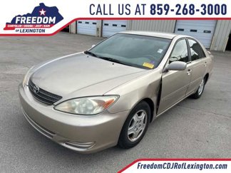 Used 2002 Toyota Camry LE image 1