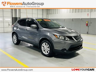 Used 2018 Nissan Rogue Sport S w/ S Appearance Package image 1