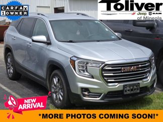 Used 2022 GMC Terrain SLT image 1