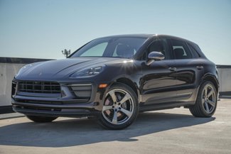 Certified 2022 Porsche Macan image 1