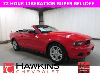 Used 2012 Ford Mustang Convertible image 1