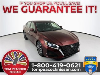 Certified 2023 Nissan Altima 2.5 SV image 1