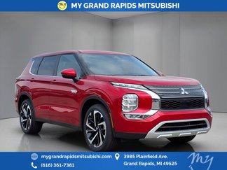 New 2025 Mitsubishi Outlander SE image 1