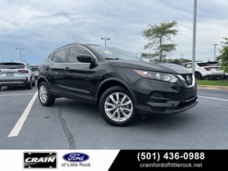 Used 2020 Nissan Rogue Sport SV image 1