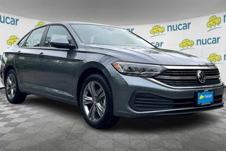 Used 2024 Volkswagen Jetta SE w/ Panoramic Sunroof Package image 1