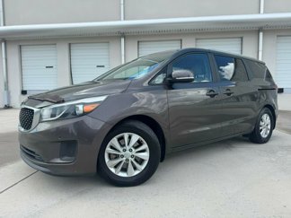 Used 2016 Kia Sedona LX w/ LX Essentials Premium Package image 1