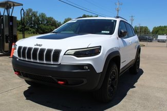 Used 2021 Jeep Cherokee Trailhawk w/ Comfort/Convenience Group image 1