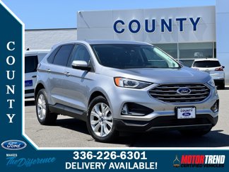 Used 2022 Ford Edge Titanium image 1