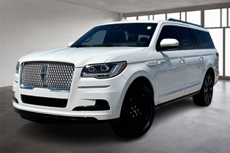 Used 2023 Lincoln Navigator L Reserve image 1