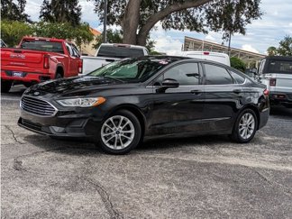 Used 2020 Ford Fusion SE image 1