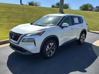 Used 2023 Nissan Rogue SV image 1