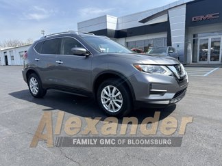 Used 2020 Nissan Rogue SV image 1