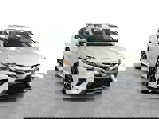 Used 2019 Toyota Camry SE image 1