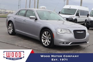 Used 2018 Chrysler 300 Limited image 1