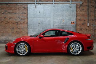 Used 2015 Porsche 911 Turbo S image 1