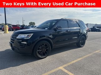 Used 2018 Ford Explorer XLT w/ Equipment Group 202A image 1