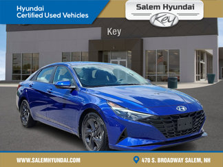Used 2023 Hyundai Elantra SEL image 1