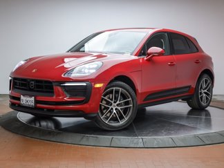Certified 2024 Porsche Macan image 1