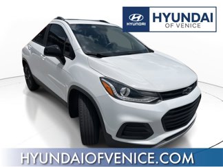 Used 2020 Chevrolet Trax LT w/ Sun & Sound Package image 1
