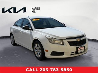 Used 2014 Chevrolet Cruze LS image 1