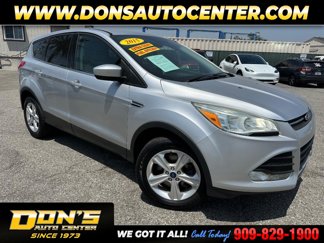 Used 2015 Ford Escape SE image 1